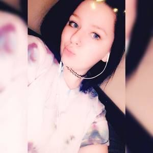 Meet your Posher, Kendra